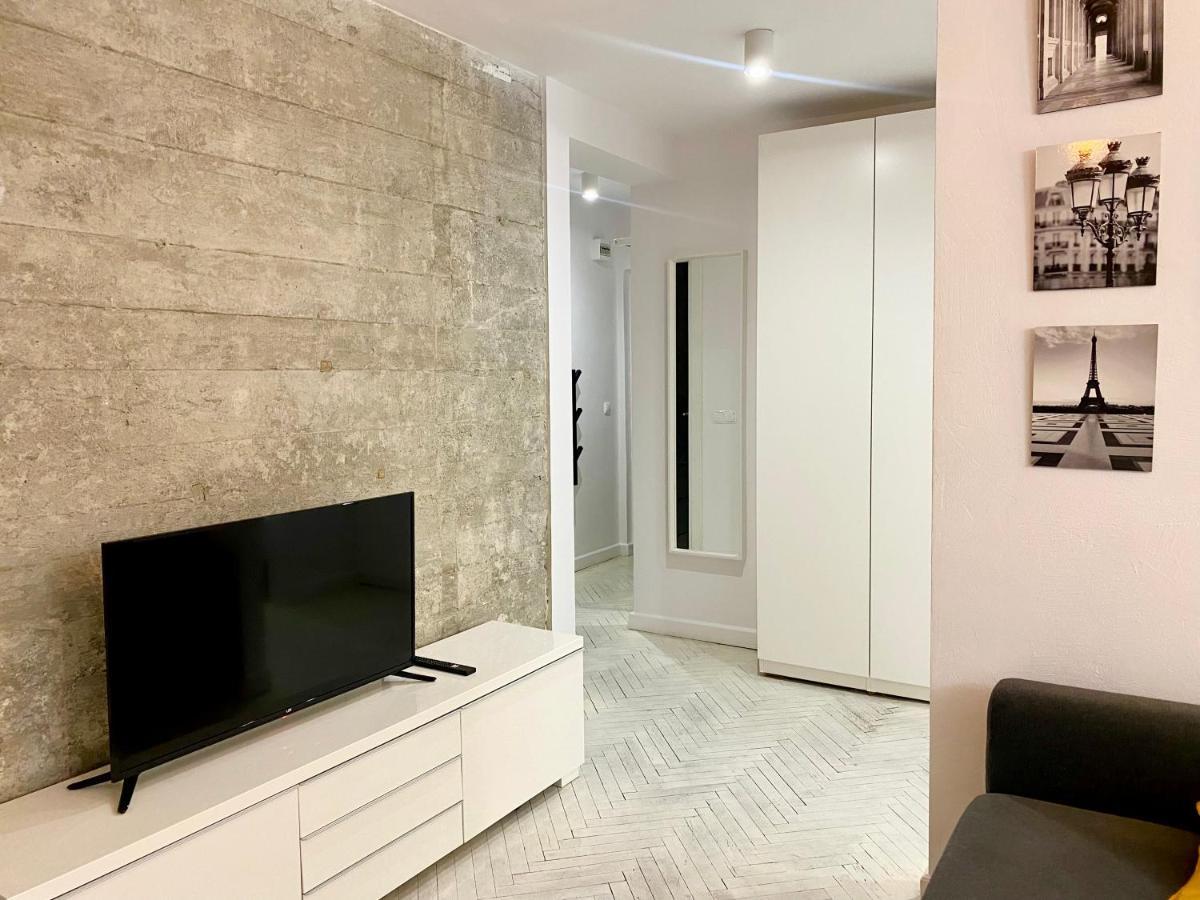 Project Comfort Apartament Leszczynska 12/11 Powisle Warszawaアパートメント エクステリア 写真