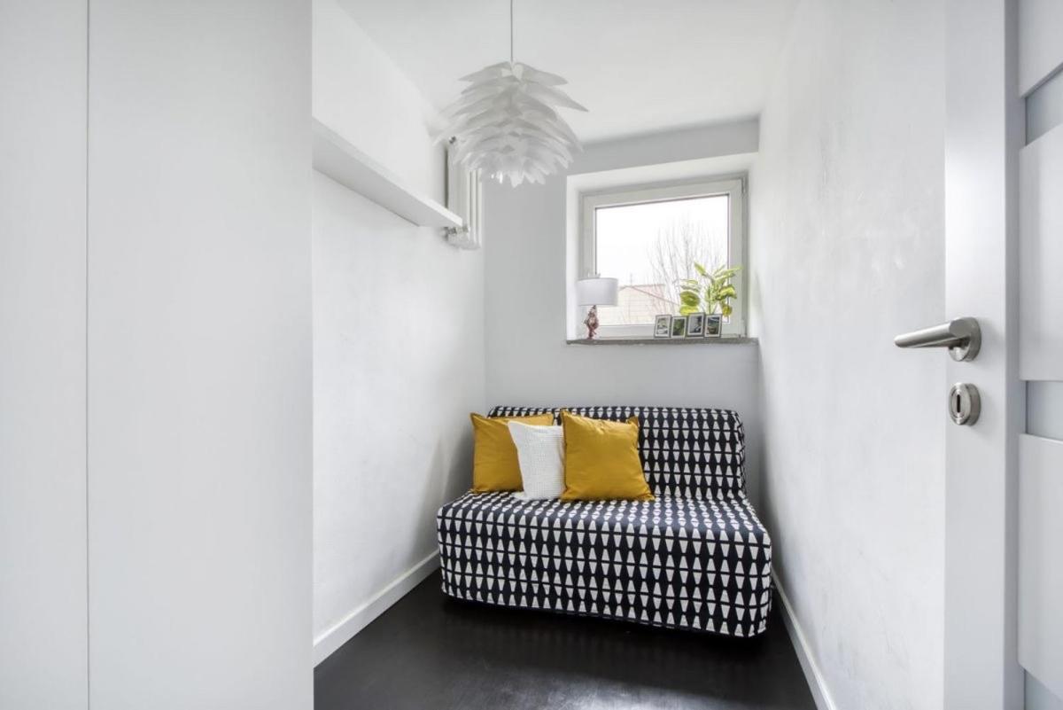 Project Comfort Apartament Leszczynska 12/11 Powisle Warszawaアパートメント エクステリア 写真
